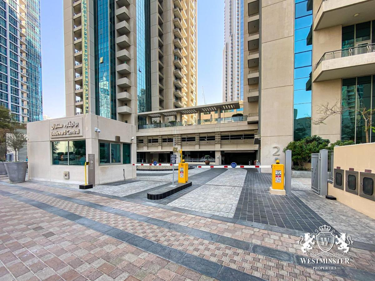 Westminster Boulevard - Burj Khalifa دبي