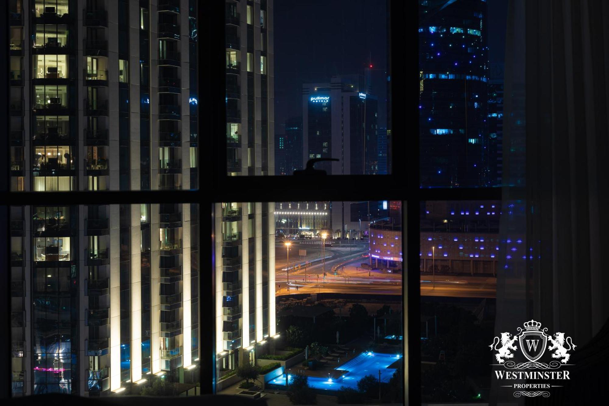 Westminster Boulevard - Burj Khalifa دبي